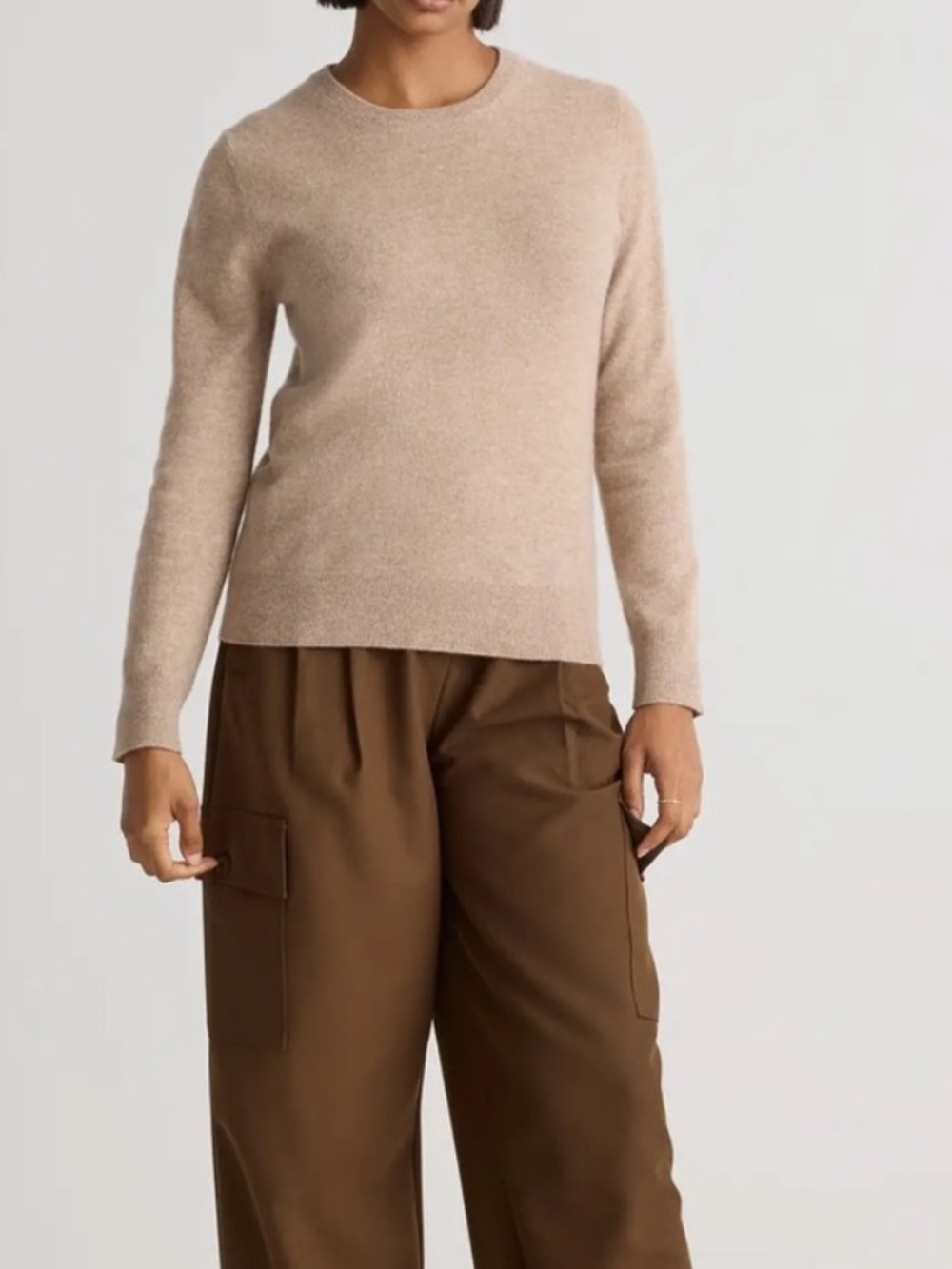 Quince Mongolian Shrunken Cashmere Crewneck Sweater Oatmeal size Medium